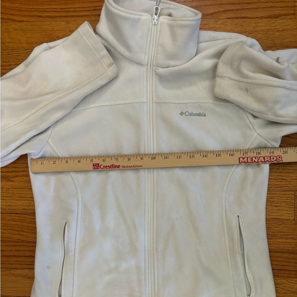 Columbia Fleece Jacket Women’s Medium White Zipper Closure Pockets STAINED Paint - Picture 9 of 10